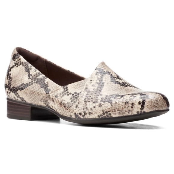 CLARKS JULIET PALM LEATHER SNAKESKIN SLIP ON LOAFER FLAT 8 WIDE - Picture 1 of 11